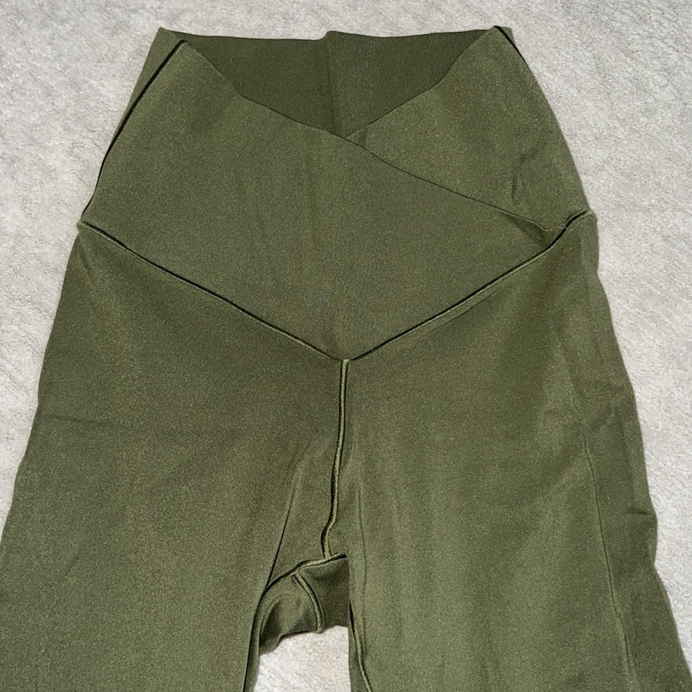 Aerie crossover crop leggings
